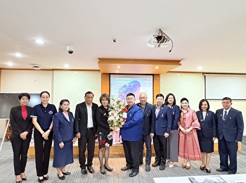 วันที่ 4 ตุลาคม 2568
อาจารย์ประจำหลักสูตร นักศึกษา
ศิษย์ปัจจุบัน
และศิษย์เก่าสาขาวิชาการบริหารการพัฒนา
ร่วมให้การต้อนรับ รองศาสตราจารย์
ดร.บรรย์ฑิตย์ ผังนิรันดร์
เนื่องในโอกาสเข้ารับหน้าที่
ประธานหลักสูตรสาขาวิชาการบริหารการพัฒนา
อย่างเป็นทางการ